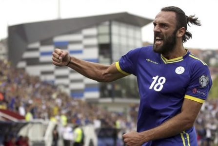 “Mentalitet, karakter, shpirt luftarak, kjo është ajo që jemi ne”, Vedat Muriqi pas ndeshjes me Suedinë