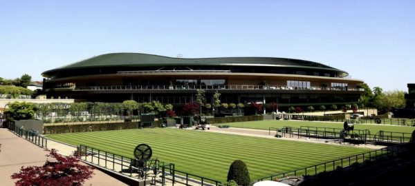 Wimbledon lejon atletët rusë dhe bjellorusë të konkurrojnë si neutralë