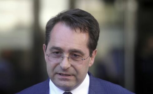 Peci: Kërkesa e Kurtit të intervistohet në Qeveri, sinjal i nënshtrimit të Prokurorisë Speciale