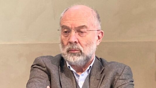 Bianchini: Kosova dhe Serbia kanë qëndrime radikale, s’kanë vullnet politik për t’i zgjidhur tensionet