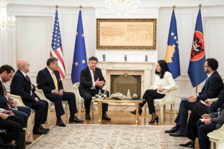 Lajçaku tregon çka i tha Osmanit në takim