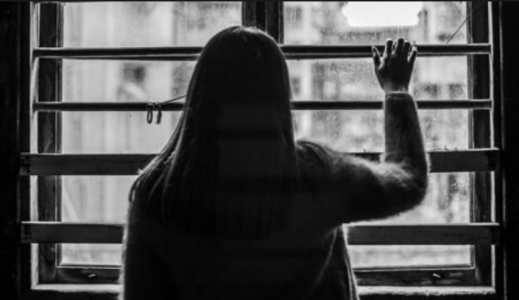 E mitura dyshohet se është përdhunuar sërish, tani në strehimore