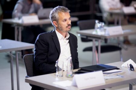 Maliqi: VV po demaskohet, Kurti po thotë “s’mi dhatë çelësat e shtëpisë me sundu vetë, unë ua kalli shtëpinë”