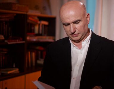 Albin Kurti po sillet si udhëheqës fisi   