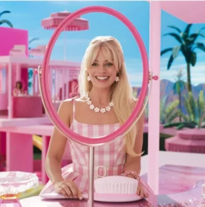 Pse u deshën 64 vjet për të bërë një film Barbie