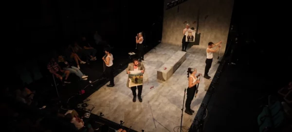 Franca shpërblen dramën e Kosovës që godet mohuesit e gjenocidit