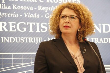 Vjedhja në banesën e ministres Rozeta Hajdari, arrestohet një grua 33 vjeçare