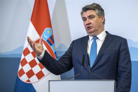Presidenti Milanoviq: Vuçiq ma çoi një letër 5 faqëshe, por ne e mbështesim Kosovën në KiE- me shqiptarët jemi të afërt dhe miq