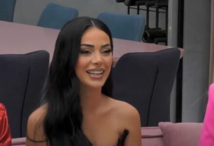 Kaderi: Gazetat në Tajlandë kanë shkruar “do vijë ‘Miss Kosova’, por s’ma lëshuan vizën”