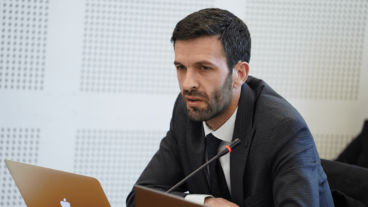 Eman Rrahmani: Doracaku ka qenë kancer i familjes