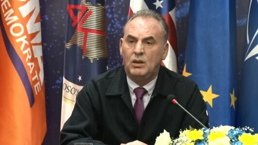 Limaj për koalicionin me AAK-në: Lajm i mirë për Kosovën, koha për t’i dhënë dinamikë të re vendit