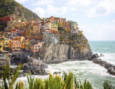 Shtëpitë e famshme italiane që kushtojnë 1 euro, si qëndron e vërteta? (Video)