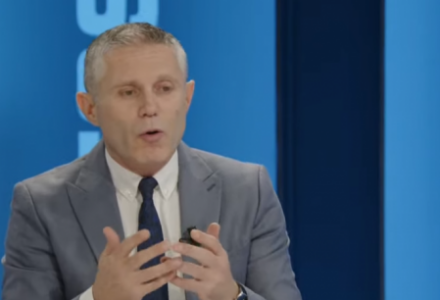 Ramadani  Nuk mjafton të ndërrohet pushteti  duhet të ndryshojë politika në tërësi