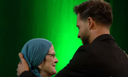 Lumbardhi surprizohet nga Aga dhe Lokja e tij