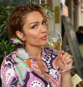 Kështu u rrah ish-miss Kosova nga burri i saj (Foto)