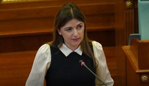 Haxhiut as vet s’i besohet se mund të bëhet kryeparlamentare: Nuk jam optimiste për nesër