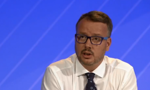 Shqetësuese: Gjendet pajisje e dyshimtë në veturën e gazetarit Vehbi Kajtazi