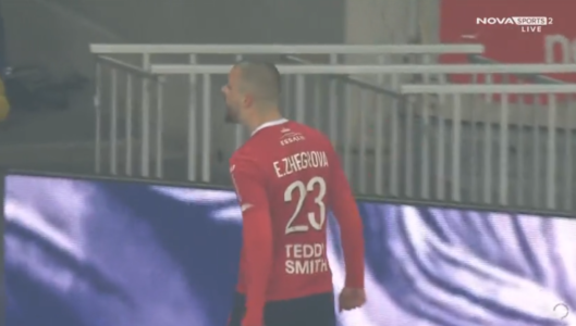 EDON ZHEGROVAAAAAAA ia çmonton portën Lens – VIDEO