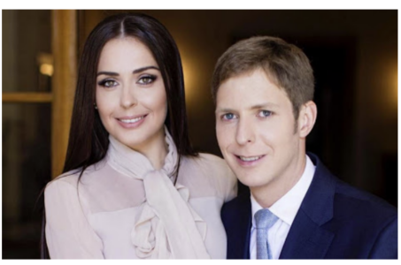 Princ Leka: Ish-vjehrri me goditi me shkelma