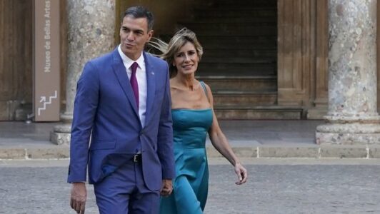 Gruaja nën hetime, kryeministri spanjoll njofton se do të qëndrojë në detyrë