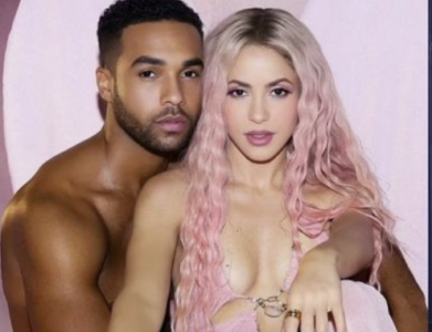 Shakira në lidhje me aktorin britanik 16 vjet më të ri