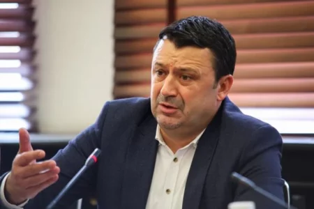 Hajdar Beqa e publikon letrën e Hashim Thaçit për FSK’në në Veri drejtuar NATO’s: Boll ma me spekulime