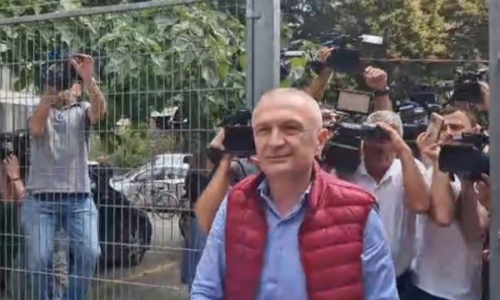 Ilir Meta paraqitet në SPAK: Po shkoj te Dumdumani që s’guxon t’i përmendë emrin Ramës