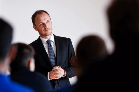 Selimi për dëshminë e Hill: Po e demolon insistimin e Prokurorisë se UÇK kishte zinxhir komandues