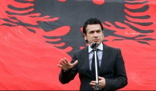 Kush po i nxit ‘kosovarët’ të ndjehen superior dhe ta urrejnë Shqipërinë?
