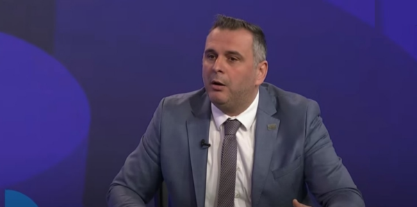 Aspak për t’u çuditur nga Mefi i VV’së, thotë se opozitës po i djeg që FSK-ja po fuqizohet me armatim