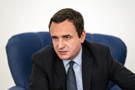 Kurti postim me korrigjime: Thotë se veçmas veriut Lista Serbe fitoi “në gjashtë komuna të Ahtisaarit”