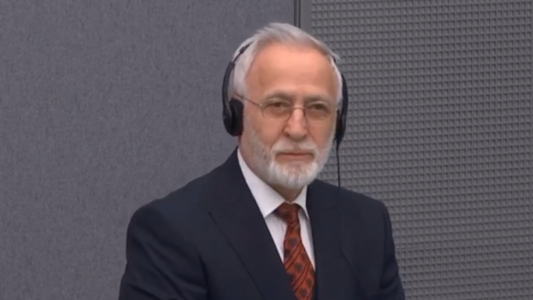 Djali i Jakup Krasniqi: Sot babait tim i bëhen 15 vjet në burgje sepse zgjodhi lirinë e një populli, e jo lirinë e tij!