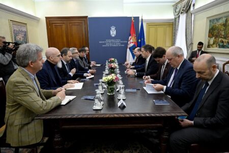 Gjuriqi me Quint-in: T’i presim hetimet për Ibër Lepenc, të gatshëm ta ndihmojmë Kosovën me rrymë