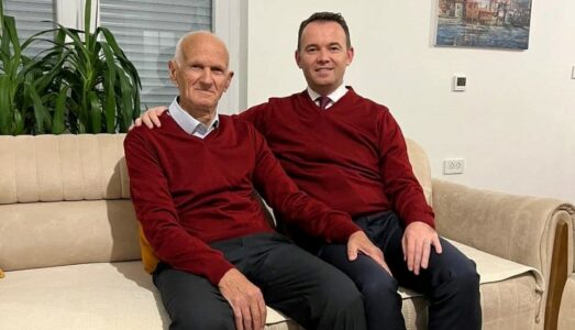 Faton Pecit i vdes babai