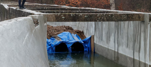 Furnizimi me ujë nga “Ibër-Lepenci” kthehet në normalitet, ende i papijshëm