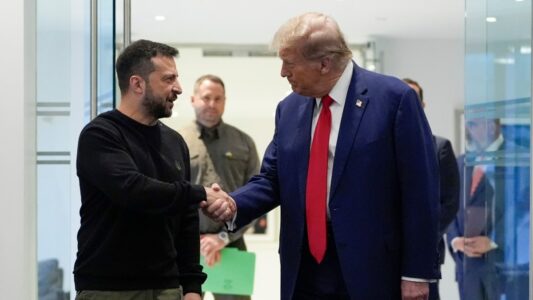 Trump e kritikon vendimin për ta lejuar Ukrainën të sulmojë thellë brenda Rusisë