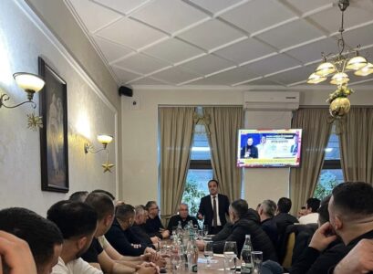 Selmanaj falënderon hasjanët që jetojnë në Rumani: Ju paqim gjithmonë