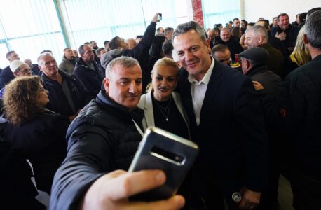 Gashi nga Deçani: Koha për t’u kthyer tek vlerat, puna dhe zhvillimi që meritojnë qytetarët