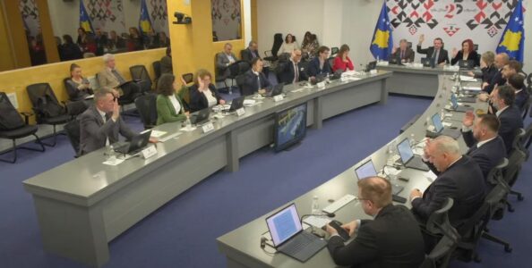 100 eurot për fëmijët dhe pensionistët, qeveria miraton vendimin