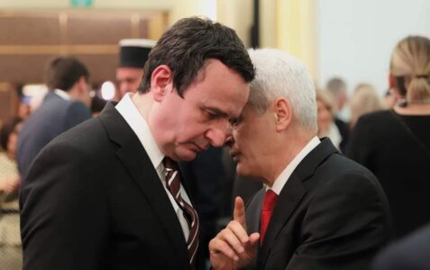 Ali Ahmeti ia thotë troç Albin Kurtit se ndërhyu në zgjedhjet në Maqedoni