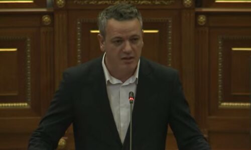 Gashi: Kushtetuesja e ka konfirmuar, zgjedhja e Kryeparlamentarit bëhet me votim të hapur