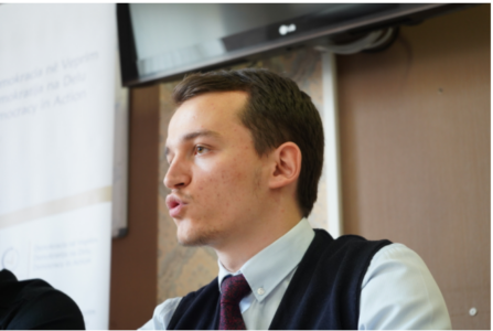 Cakolli: VV po kalkulon mbajtjen e zgjedhjeve të reja parlamentare bashkë me ato lokale