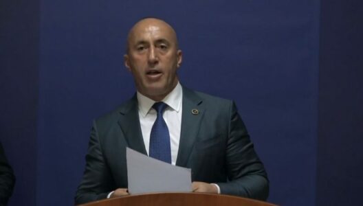 Alarmon Haradinaj: Po votojnë persona që s’janë banorë të Junikut, do të ndërmarrim masa ligjore