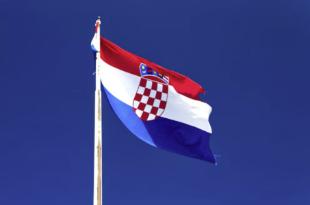 Kroacia rikthen shërbimin e detyrueshëm ushtarak