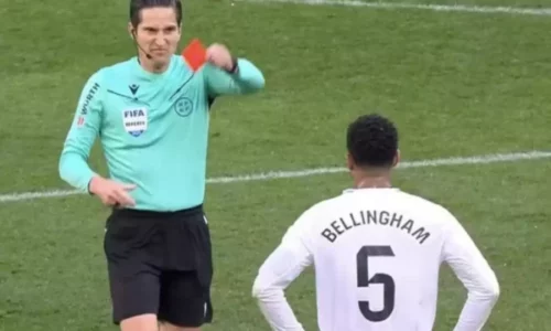 Gjyqtari që e ndëshkoi Bellinghamin me të kuq, pezullohet përkohësisht nga futbolli