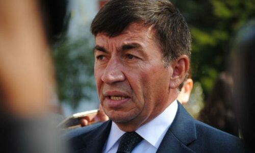 Konstituimi i Kuvendit, Bajrami: Gjykata mund t’ia japë diskrecionin e plotë Presidentes, Kushtetutën s’e kemi shkruar për delikuentë