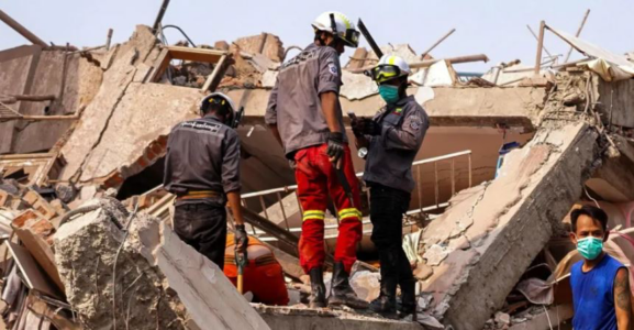 Tërmeti në Mianmar: Nxirren edhe katër të mbijetuar