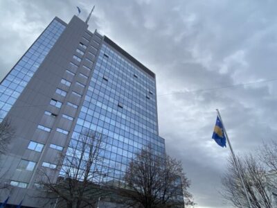 Ka apo s’ka dorëheqje të qeverisë