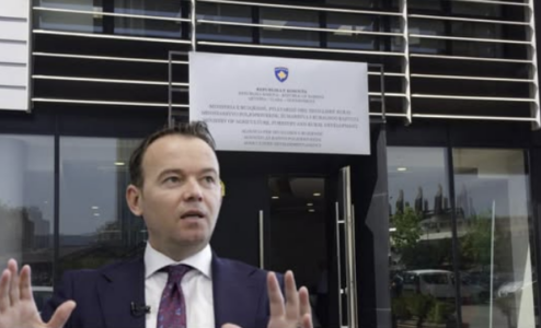 E konfirmon Prokuroria Speciale: Dyshime për keqpërdorim dhe mashtrim me prokurim publik në ministrinë e Pecit