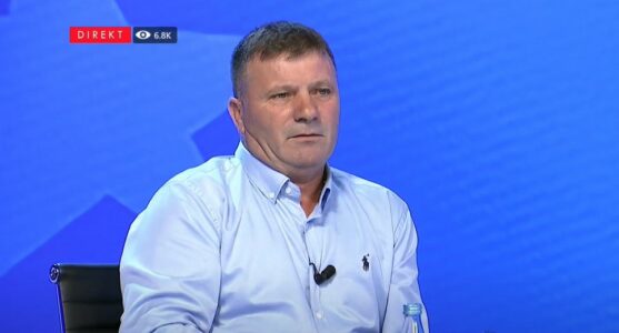 Xhavit Jashari thotë se lagjja Jashari ishte në varrim dhe për ngushëllim te familja Thaçit